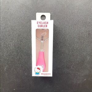 Hello Kitty Pink Beauty Eyelash Curler